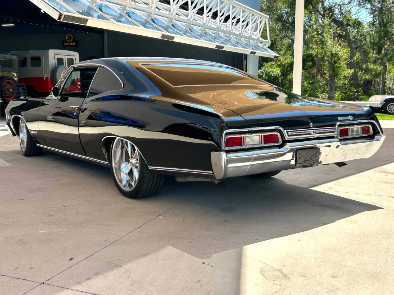 Chevrolet-Impala-1967-Coupe-6