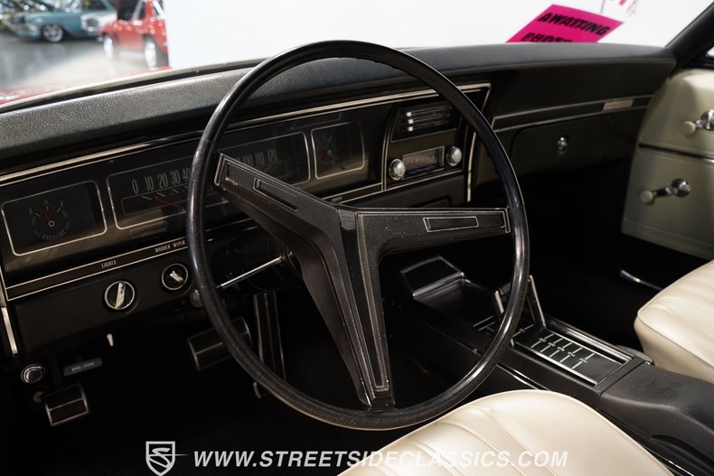 Chevrolet-Impala-1968-Matador-Red-Parchment-20
