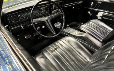 Chevrolet-Impala-1968-Other-9