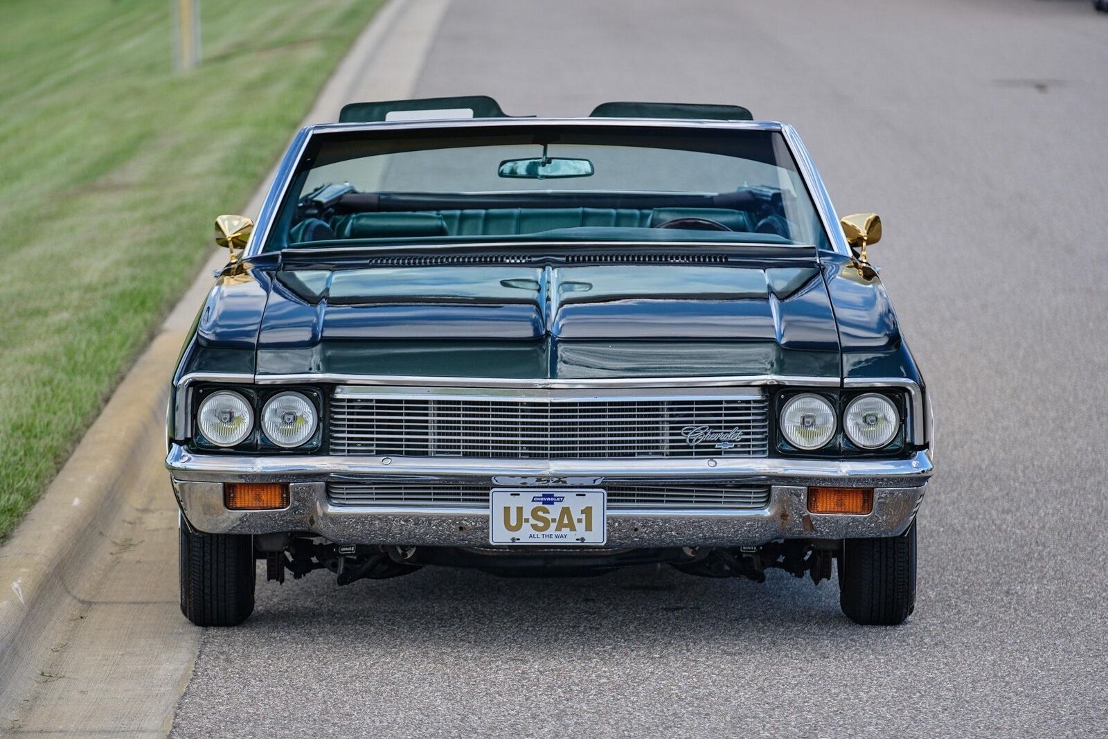 Chevrolet-Impala-1970-2-Door-10