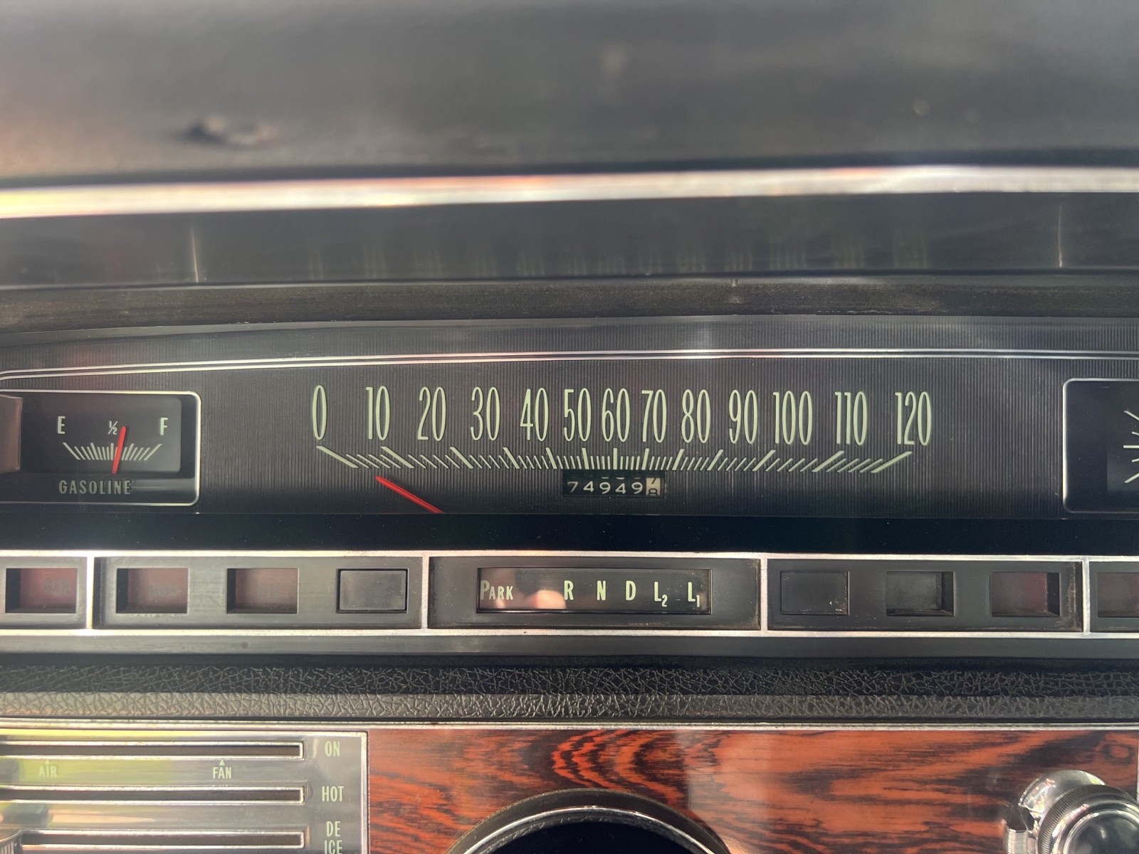 Chevrolet-Impala-1970-Convertible-10