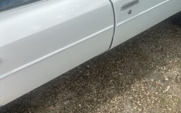 Chevrolet-Impala-1976-Coupe-14