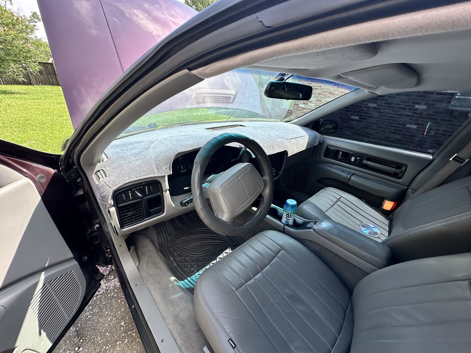Chevrolet-Impala-1995-3