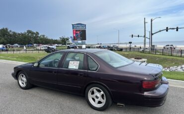 Chevrolet-Impala-1995