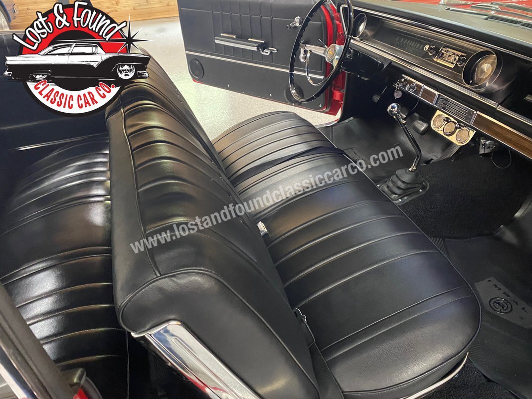 Chevrolet-Impala-4-speed-1965-38
