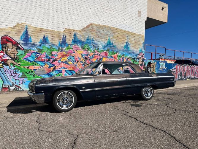 Chevrolet-Impala-ss-1964-Daytona-Blue-14