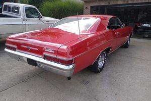 Chevrolet-Impala-ss-1966-red-3