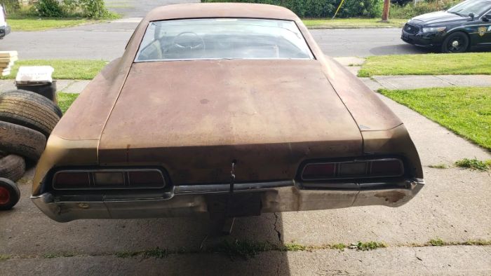 Chevrolet-Impala-ss-1967-Gold-Gold-4