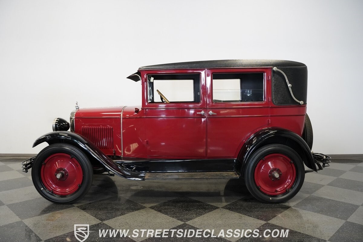 Chevrolet-Imperial-1927-Sedan-2