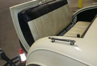 Chevrolet-Independence-1931-White-3