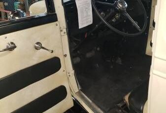 Chevrolet-Independence-1931-White-4