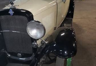 Chevrolet-Independence-1931-White-5