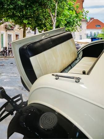 Chevrolet-Independence-1931-White-WhiteBlack-8