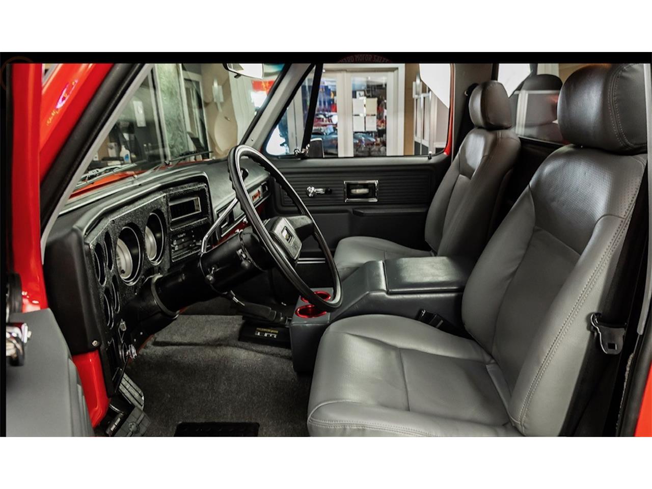 Chevrolet-K-10-1978-Red-and-Grey-Grey-12