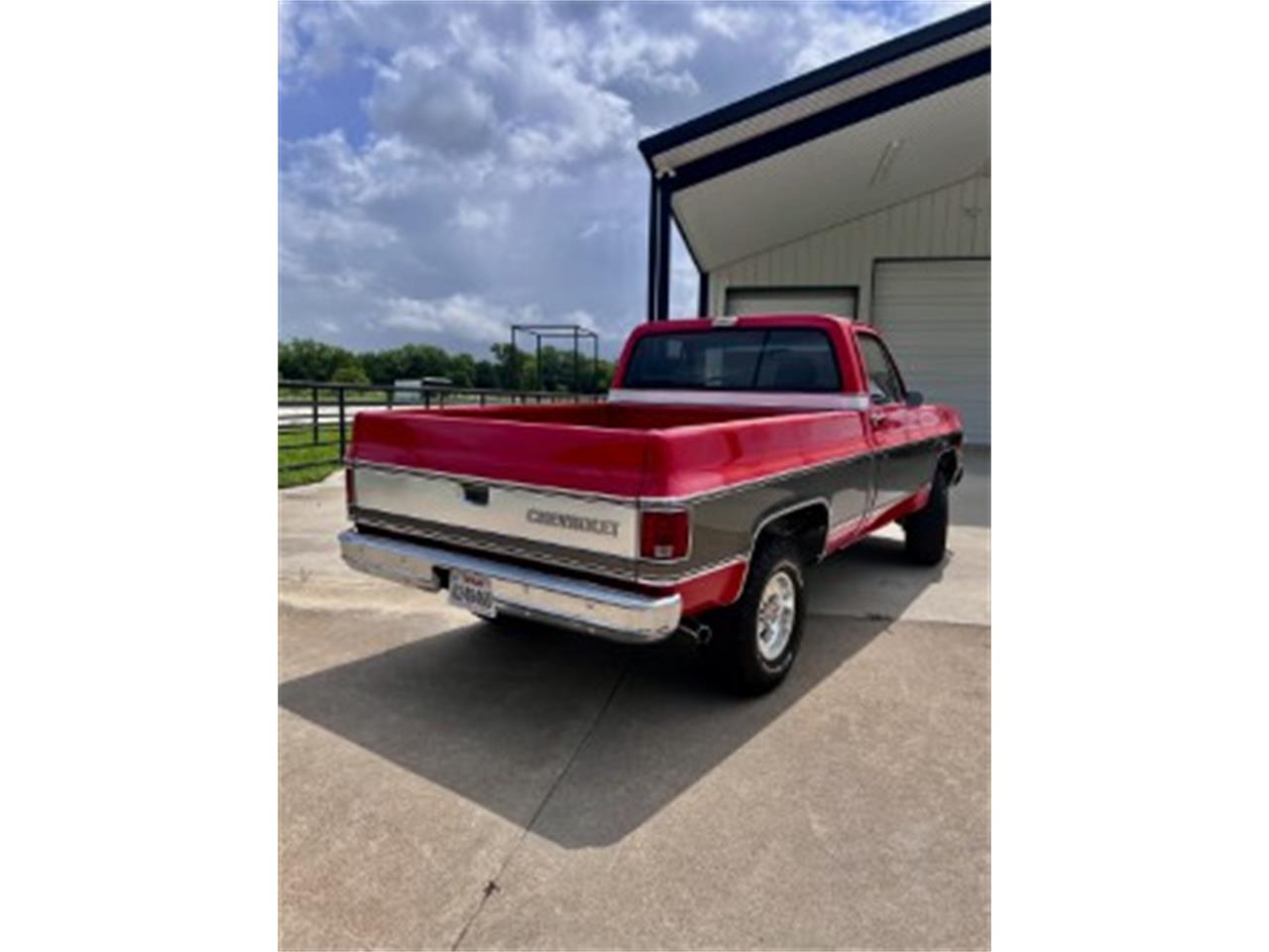Chevrolet-K-10-1978-Red-and-Grey-Grey-4