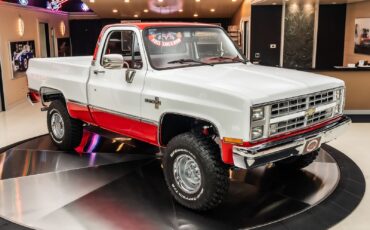 Chevrolet-K-10-1987-Pickup-Truck-10