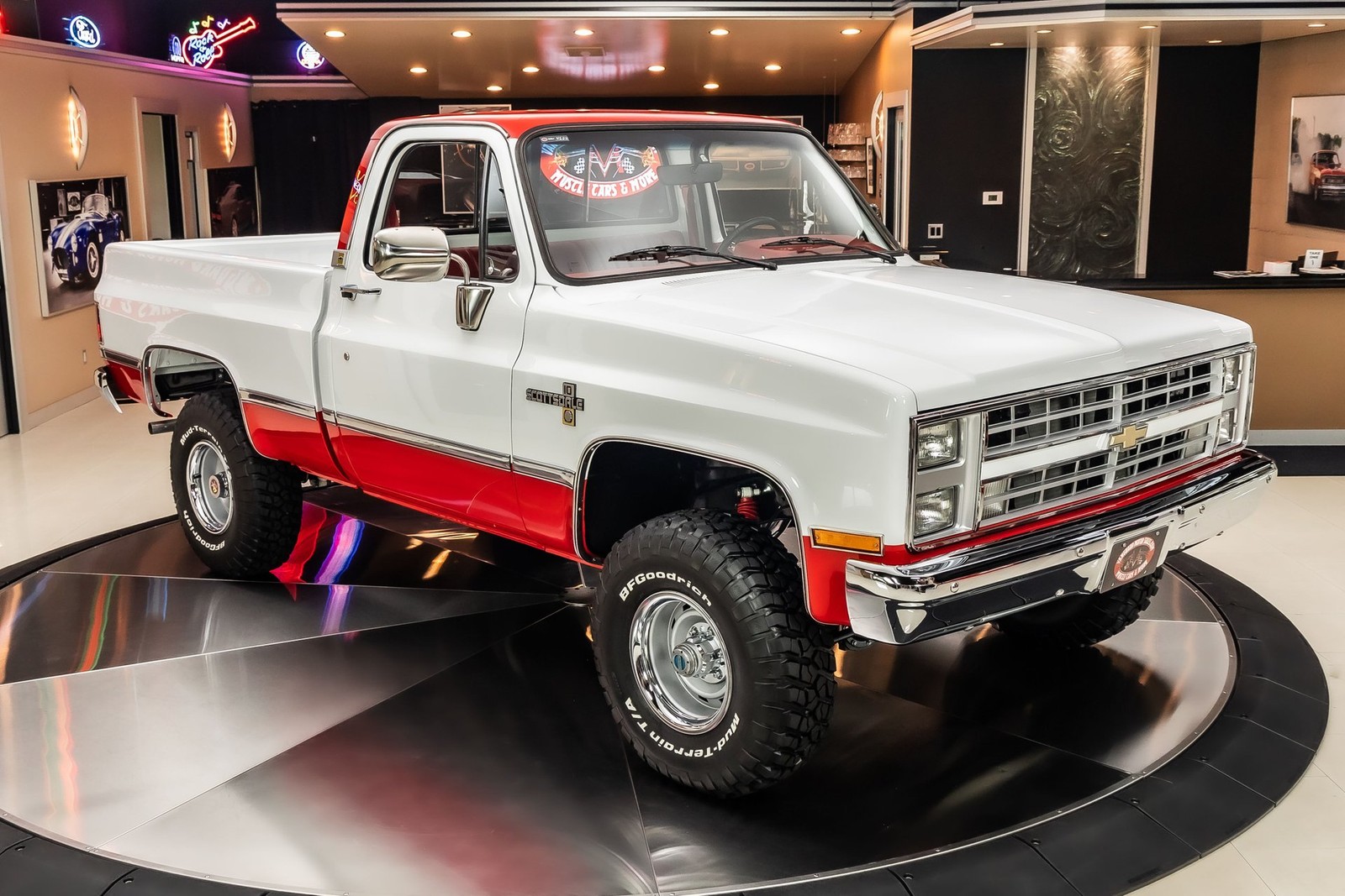 Chevrolet-K-10-1987-Pickup-Truck-10