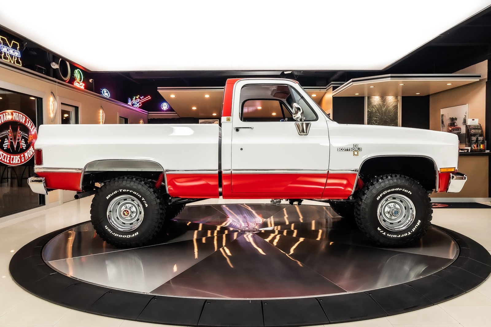 Chevrolet-K-10-1987-Pickup-Truck-11
