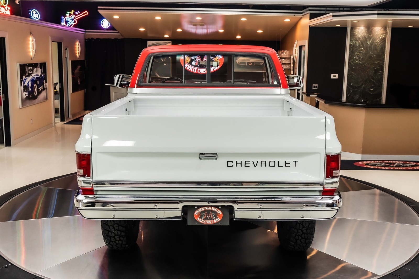 Chevrolet-K-10-1987-Pickup-Truck-15