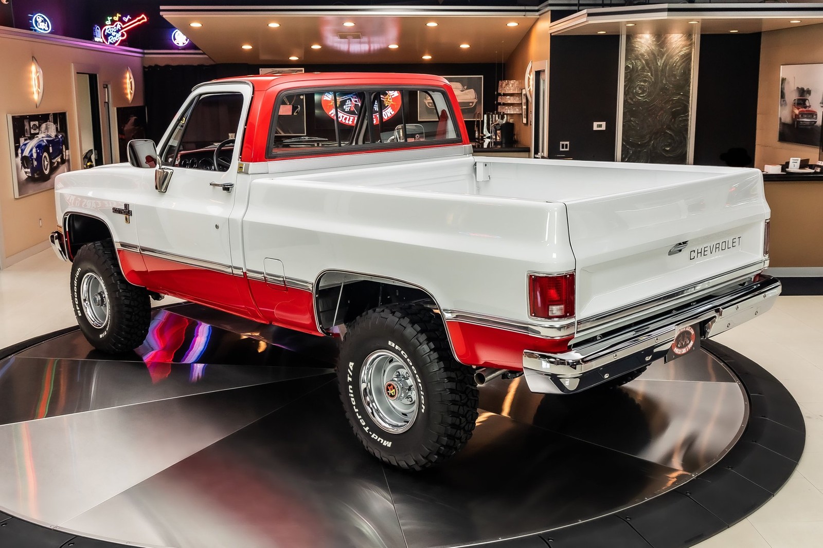 Chevrolet-K-10-1987-Pickup-Truck-17