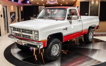 Chevrolet-K-10-1987-Pickup-Truck-5