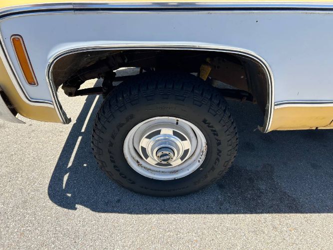 Chevrolet-K10-1979-4
