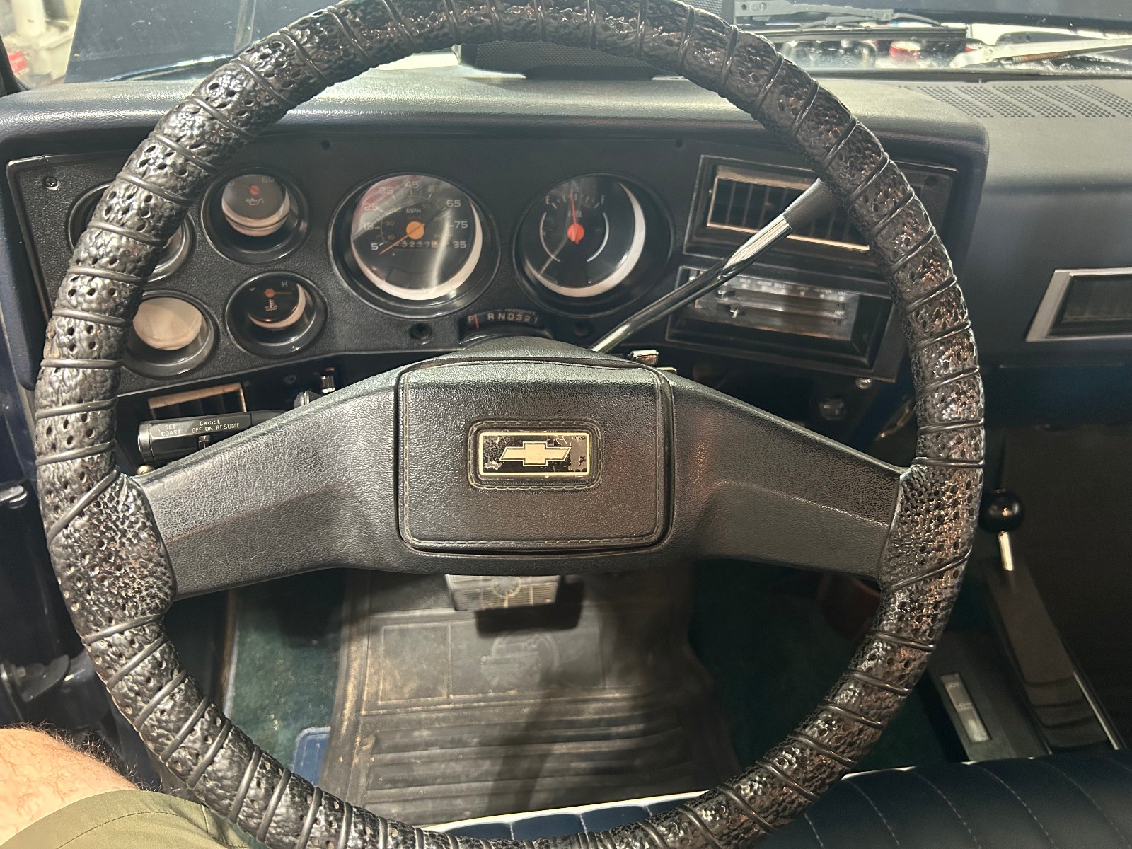 Chevrolet-K10-1982-Standard-Cab-Pickup-13