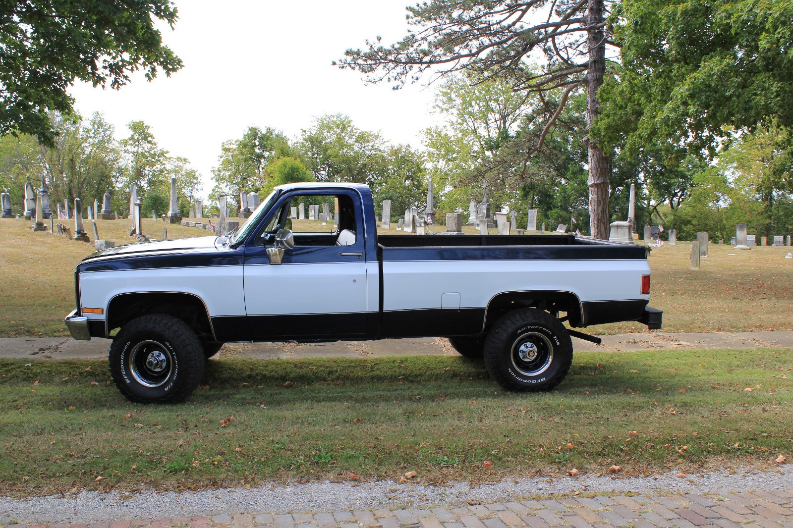 Chevrolet-K10-1982-Standard-Cab-Pickup-8