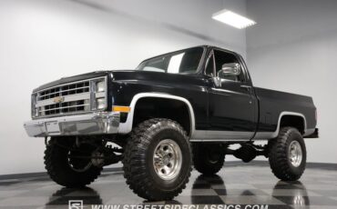 Chevrolet-K10-1985-Black-Black-18