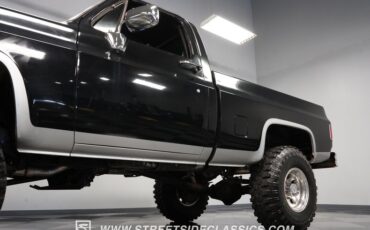 Chevrolet-K10-1985-Black-Black-19