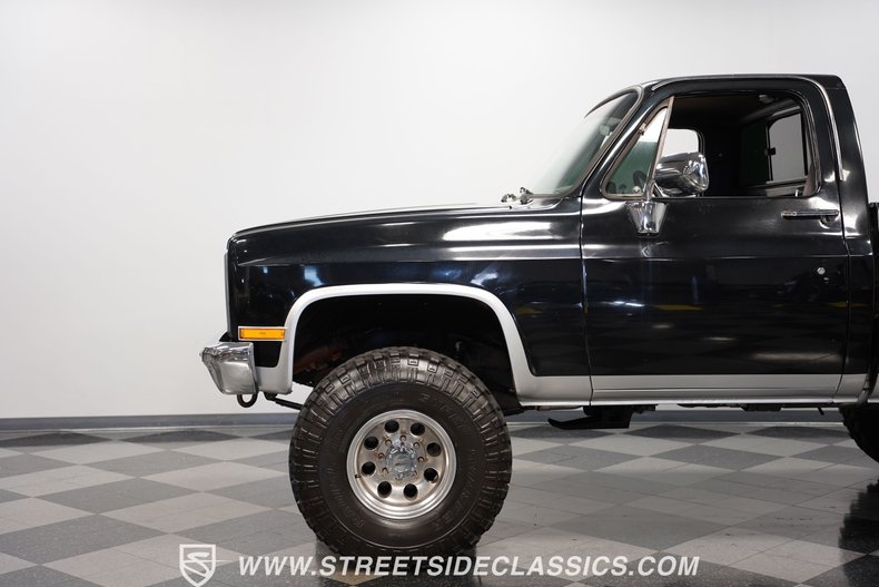 Chevrolet-K10-1985-Black-Black-20