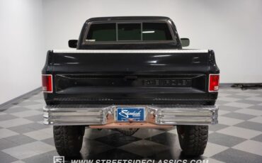Chevrolet-K10-1985-Black-Black-22