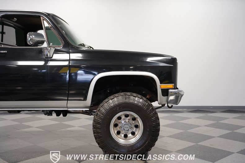 Chevrolet-K10-1985-Black-Black-27
