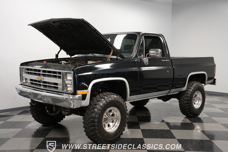 Chevrolet-K10-1985-Black-Black-28