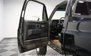 Chevrolet-K10-1985-Black-Black-33