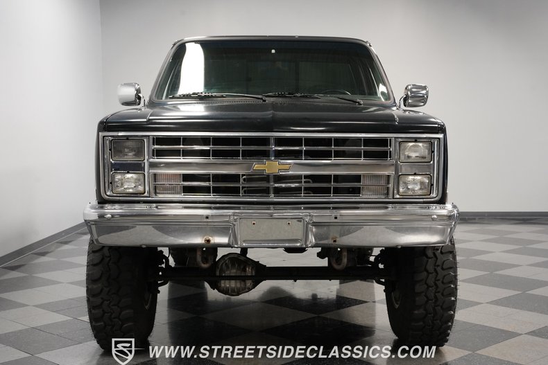 Chevrolet-K10-1985-Black-Black-39
