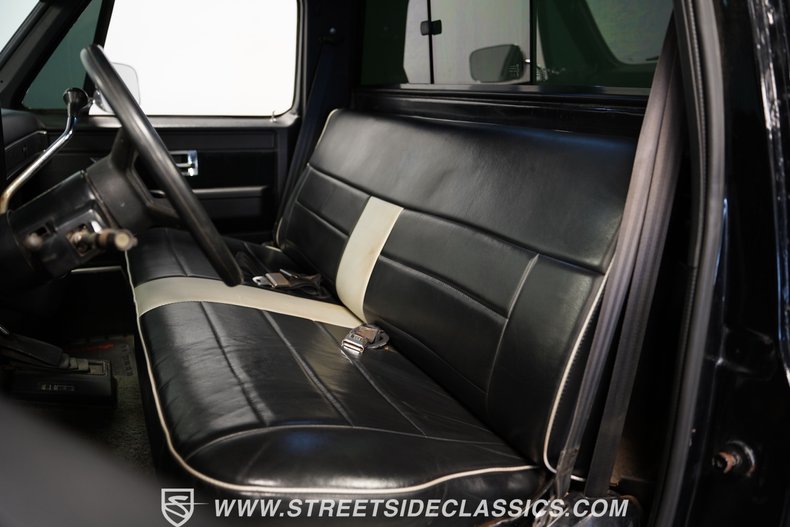 Chevrolet-K10-1985-Black-Black-43