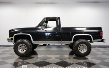 Chevrolet-K10-1985-Black-Black-5
