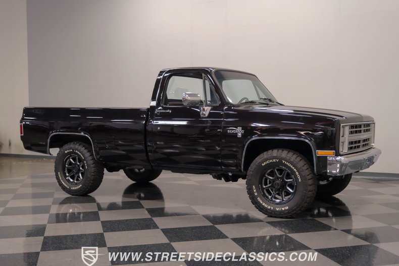 Chevrolet-K10-1985-Black-Cherry-Brown-10
