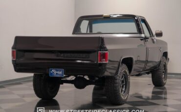 Chevrolet-K10-1985-Black-Cherry-Brown-20