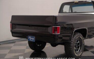 Chevrolet-K10-1985-Black-Cherry-Brown-21