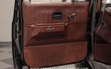 Chevrolet-K10-1985-Black-Cherry-Brown-31