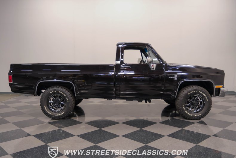 Chevrolet-K10-1985-Black-Cherry-Brown-9
