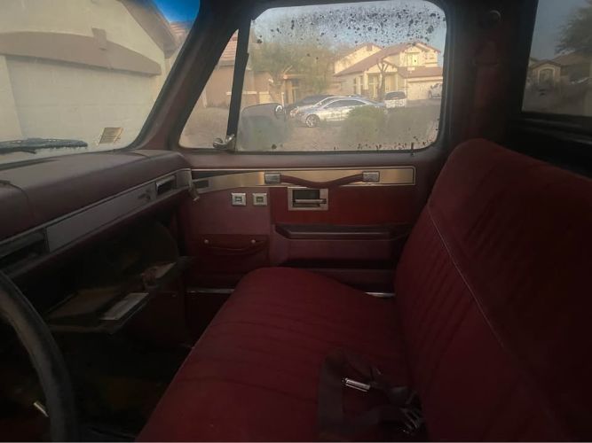 Chevrolet-K10-1987-Black-Burgundy-1