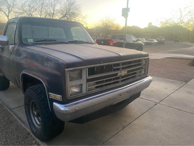 Chevrolet-K10-1987-Black-Burgundy-10