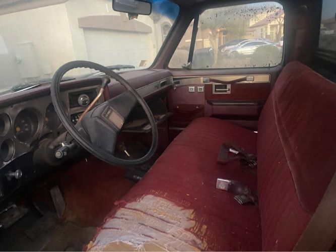 Chevrolet-K10-1987-Black-Burgundy-11