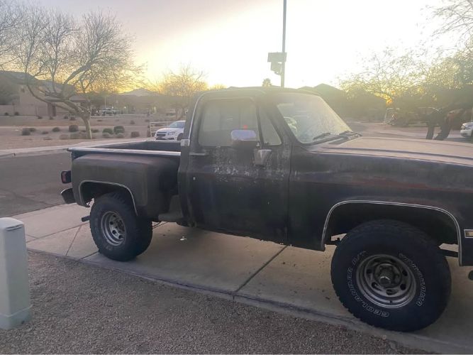 Chevrolet-K10-1987-Black-Burgundy-14