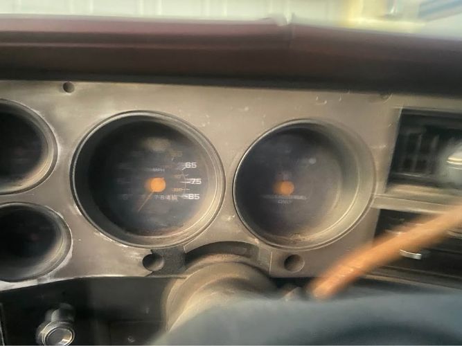 Chevrolet-K10-1987-Black-Burgundy-8
