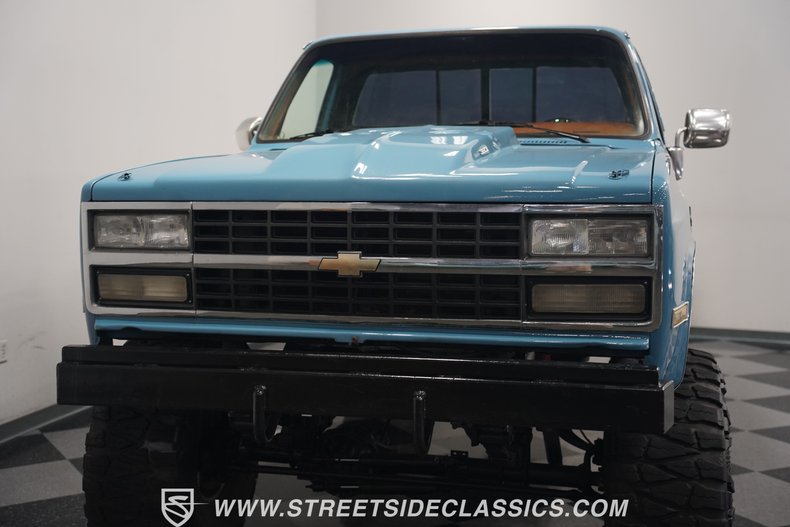 Chevrolet-K10-1987-Blue-Brown-38