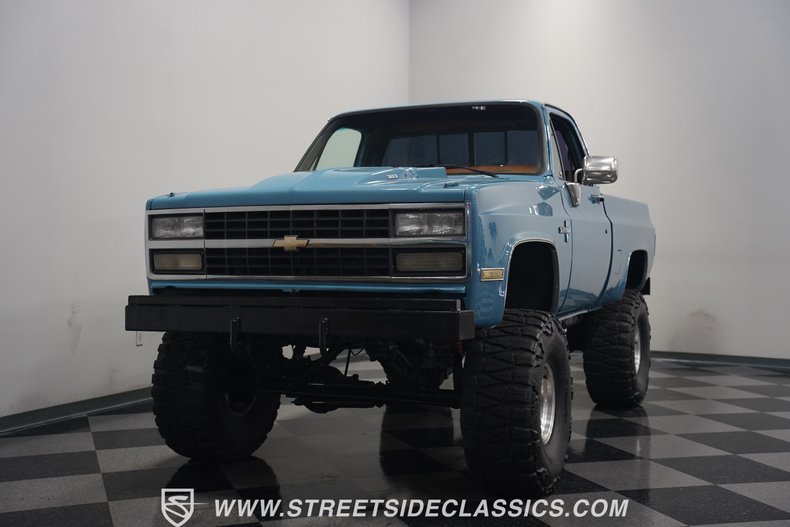 Chevrolet-K10-1987-Blue-Brown-5
